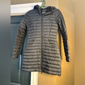 Lululemon Pack It Down